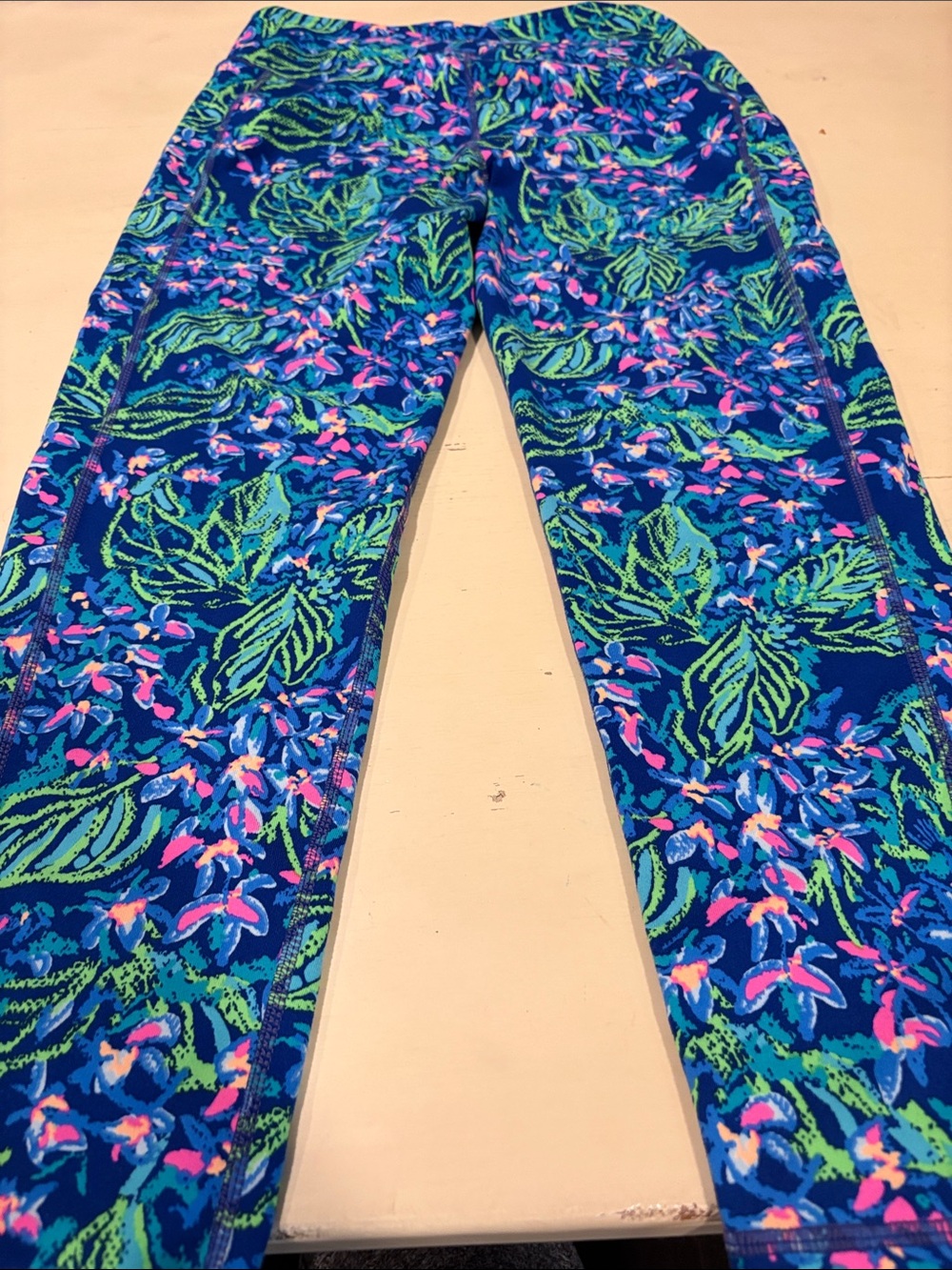 Lilly Pulitzer Leggings Bundle L EUC - Picture 4 of 4